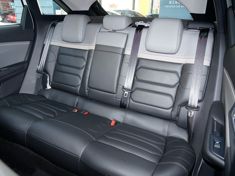 Hot Selling 2024 New Versailles Enjoy Edition Gasoline Hatchback Car for Family Use