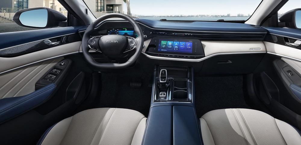 China Dongfeng Aeolus Yixuan Max Luxury Version Sedan High Speed Gasoline Petrol New Cars with Panoramic Sunroof
