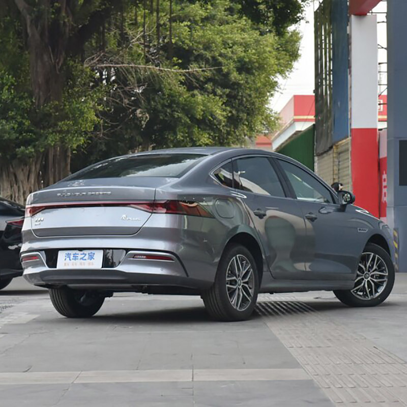 Byd Qin Plus 2024 Honor Dm-I 120Km Beyond Edition 1245Km Hybrid Car