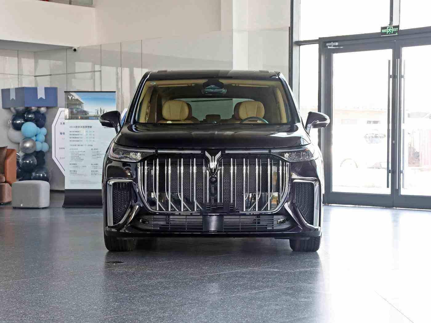 Cheap Price Ultra Long Rang Premium Edition 7 Seats electric Car MPV for Renting