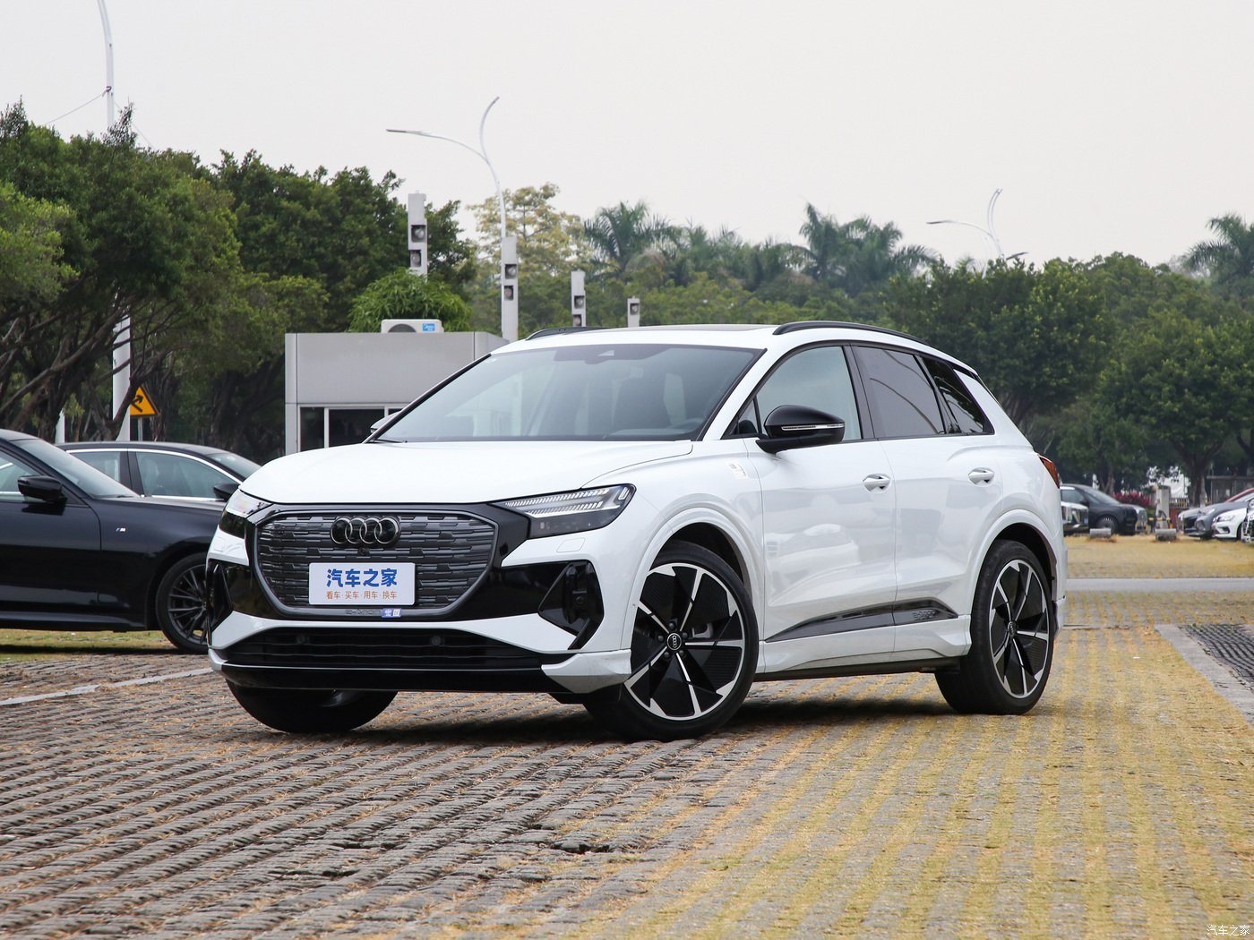 Q4 2024 50 E-Tron Quattro Chuangxiang Yaoye Edition Used Pure Electric Car