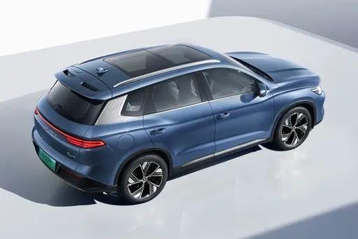 China Plug-in Hybrid Car BYD Song Pro 2024 Honor DM-i 71KM Leading Car Motor Long Range SUV
