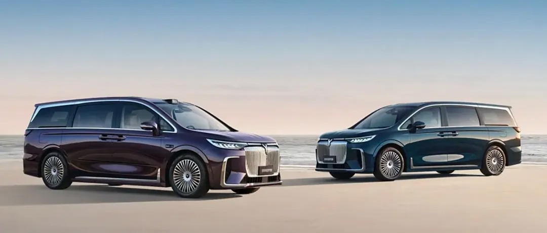 With A Wheelbase of 3.2 Meters, 571 Horsepower, 4WD, And Three Screens!the New Voyah Dreamer, Will Be Launched on September 19th.