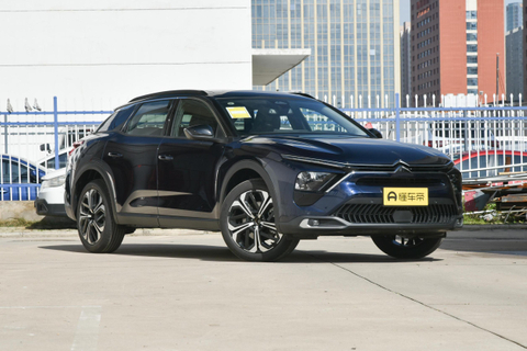 Hot Selling 2024 New Versailles Enjoy Edition Gasoline Hatchback Car for Family Use