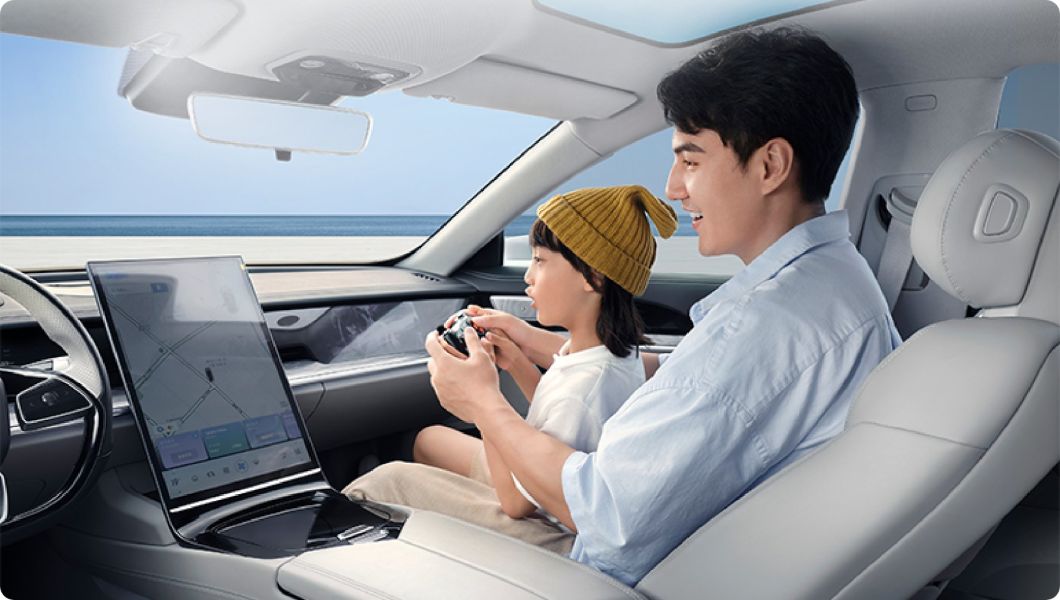High performance Blue Sedan EV Vehicle portable electric neta car S