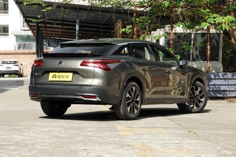 2024 Factory Selling New Versailles Power Edition Used Hatchback Fuel Car for Adult