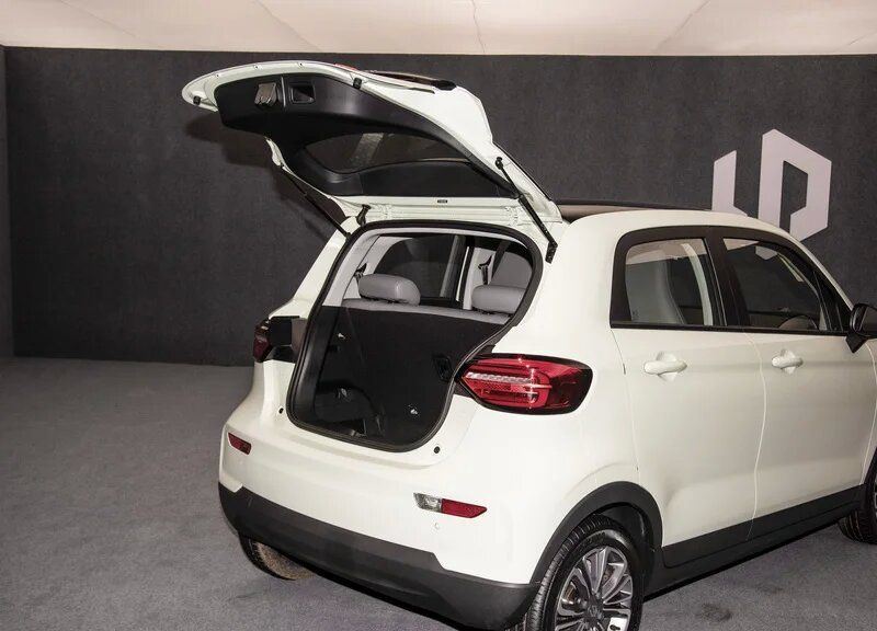 Chinese 2024 New Leapmotor T03 403 Mini EV Easy Parking New Energy Vehicle Car For Adult