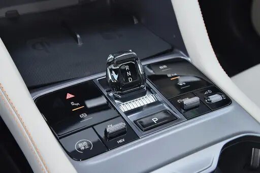Hot Selling BYD Song Plus 2024 Honor 520KM EV Luxury In Stock Suv New Energy Cars Ev Car