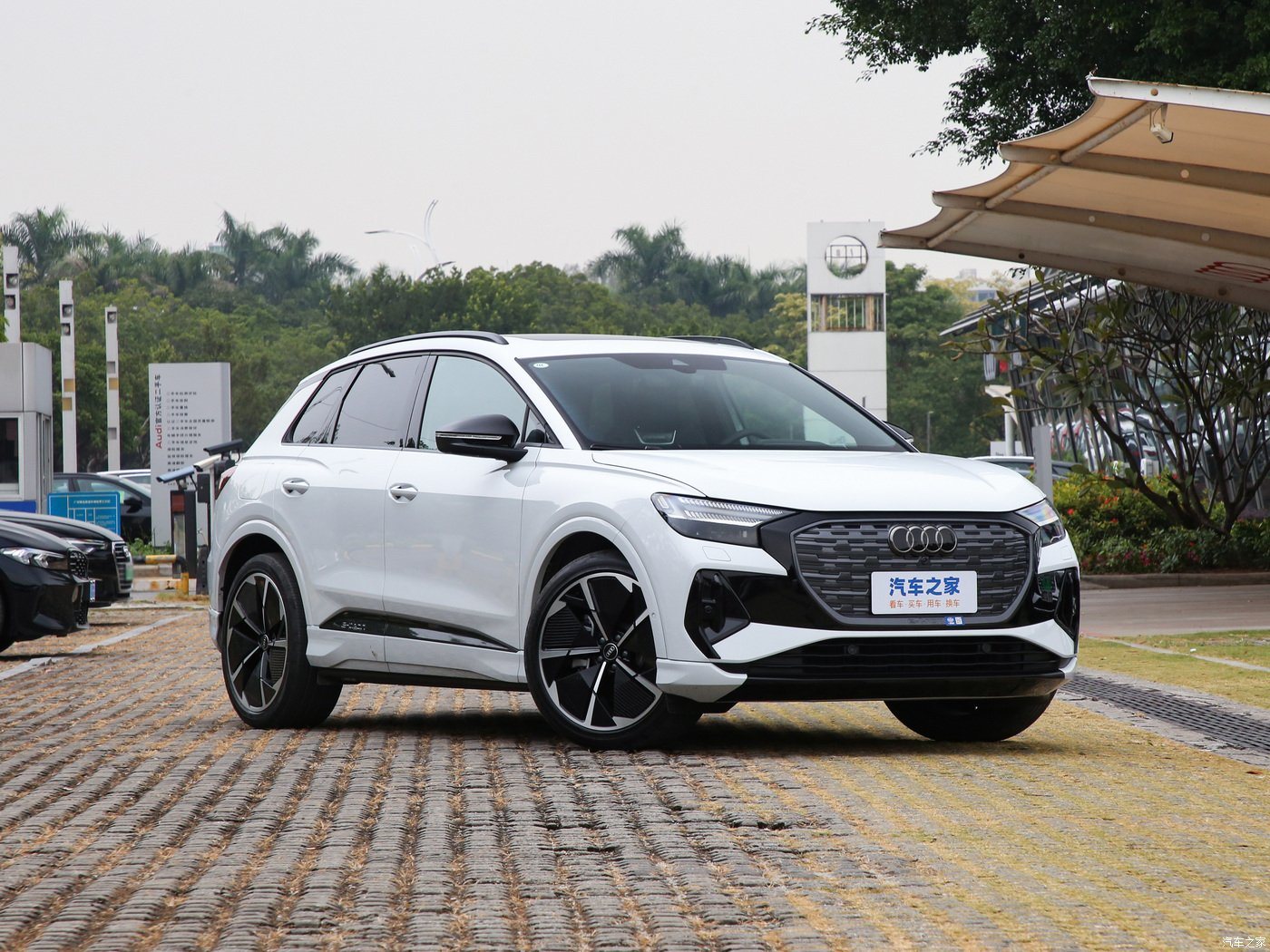 Q4 2024 50 E-Tron Quattro Chuangxiang Yaoye Edition Used Pure Electric Car